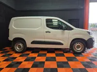 Used Peugeot Partner Premium 100 HP (73 kW) 2024 White MPV
