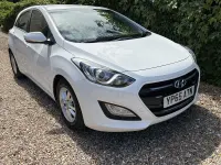 Used Hyundai i30 SE 110 HP (80 kW) 2015 White Hatchback