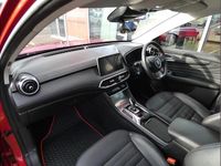 Used MG HS Exclusive 162 HP (119 kW) 2023 Red SUV