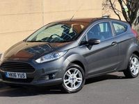 Used Ford Fiesta Zetec 100 HP (73 kW) 2016 Grey Hatchback