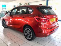 Używany BMW 218 Sport Line 2019 Pomarańczowy Hatchback