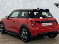 Second-hand Mini Cooper Hatch 113 kW (154 CP) 2025 Roșu Hatchback