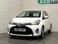 Used Toyota Yaris Hybrid 2015 White Hatchback
