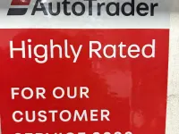 Used Land Rover Discovery Sport SE 180 HP (132 kW) 2016 Red SUV