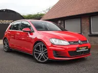 Used VW Golf VII GTD 184 HP (135 kW) 2015 Red Hatchback