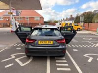 Używany Audi A1 2021 Szary SUV