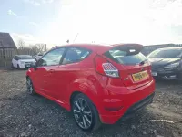 Używany Ford Fiesta ST-Line 125 KM (91 kW) 2016 Czerwony Hatchback
