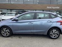 Used Hyundai i20 Advanced 100 HP (73 kW) 2024 Meta blue Hatchback