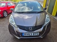 Begagnad Honda Jazz ES 99 HK (72 kW) 2013 Brun Halvkombi