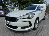 Used DS Automobiles DS5 Elegance 120 HP (88 kW) 2015 White Hatchback