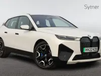 Usado BMW iX M Sport 236 kW (322 HP) 2022 Branco SUV