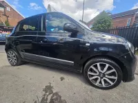 Used Renault Twingo Dynamique 70 HP (51 kW) 2015 Black Hatchback