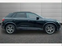 Używany Audi Q3 Black Edition 150 KM (110 kW) 2025 Czarny SUV