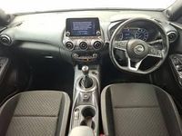 Used Nissan Juke N-Connecta 114 HP (83 kW) 2021 White SUV