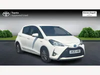 Used Toyota Yaris 2020 White Hatchback