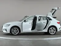 Used Audi A3 Sportback e-tron Sport 204 HP (150 kW) 2023 White Hatchback