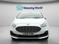 Used Ford S-MAX Titanium 150 HP (110 kW) 2021 White MPV
