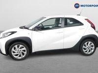 Used Toyota Aygo X PURE 2022 White SUV