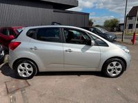 Used Kia Venga 123 HP (90 kW) 2013 Silver Hatchback