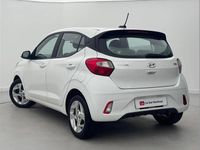 Used Hyundai i10 SE 65 HP (47 kW) 2021 White Hatchback
