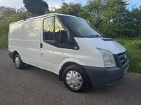 Usado Ford Transit 85 HP (62 kW) 2012 Branco Van