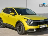 Usado Kia Sportage 116 HP (85 kW) 2023 Amarelo SUV