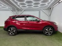 Used Nissan Qashqai Tekna+ 130 HP (95 kW) 2018 Red SUV