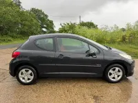 Used Peugeot 207 2010 Black Hatchback