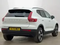 Used Volvo XC40 Plus 161 HP (118 kW) 2025 White SUV