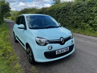 Begagnad Renault Twingo Play 70 HK (51 kW) 2014 Blå Halvkombi