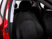 Used Vauxhall Corsa S 100 HP (73 kW) 2018 Red Hatchback