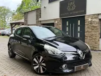 Begagnad Renault Clio IV Dynamique 90 HK (66 kW) 2013 Svart Halvkombi