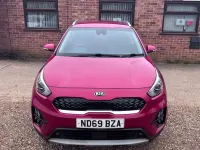 Gebraucht Kia Niro 139 PS (102 kW) 2020 Rot SUV