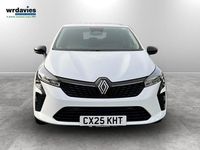 Used Renault Clio V Evolution 90 HP (66 kW) 2025 White Hatchback