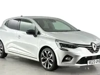 Used Renault Clio Techno 90 HP (66 kW) 2023 Silver Hatchback