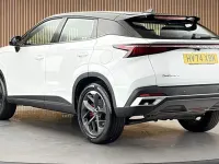 Used Omoda 5 186 HP (136 kW) 2025 White/black SUV
