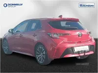 Used Toyota Corolla Design 122 HP (89 kW) 2019 Red Hatchback