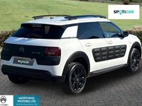 Used Citroën C4 Cactus Flair 108 HP (79 kW) 2018 White Hatchback