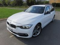 Begagnad BMW 318 Sport Line 2017 Vit Kombi