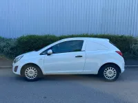 Used Vauxhall Corsa 2011 White Hatchback