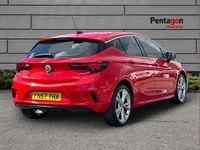 Used Vauxhall Astra SRi 147 HP (108 kW) 2017 Red Hatchback