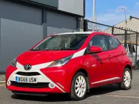 Used Toyota Aygo x-press 69 HP (50 kW) 2016 Red Hatchback