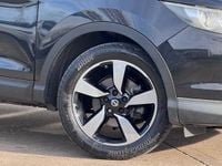 Used Nissan Qashqai N-TEC 2015 Black SUV