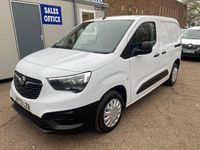 Used Vauxhall Combo 100 HP (73 kW) 2022 White MPV