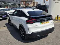Used Citroën e-C4 Shine 98 kW (134 HP) 2022 White Hatchback