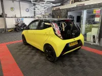 Used Toyota Aygo X-cite 69 HP (50 kW) 2017 Yellow Hatchback