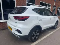Used MG ZS Excite 106 HP (77 kW) 2023 White SUV