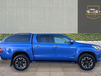 Used Toyota HiLux 150 HP (110 kW) 2018 Blue Pickup