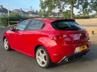 Used Alfa Romeo Giulietta Edizione Speciale 170 HP (125 kW) 2017 Red Hatchback