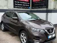Used Nissan Qashqai Acenta Premium 115 HP (84 kW) 2018 Bronze SUV